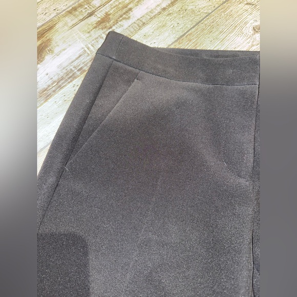 Women’s DKNY black dress pants size 4 EUC - Picture 3 of 9